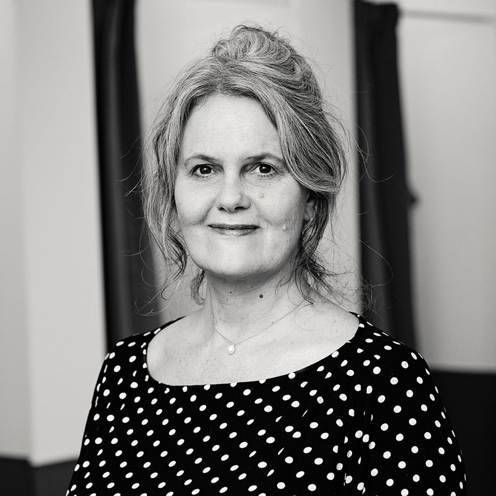 Charlotte Fulton, massør